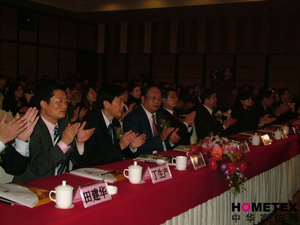 ɯ���Ҽ����H��Ʒ�Ƶ�ؔ���̙C