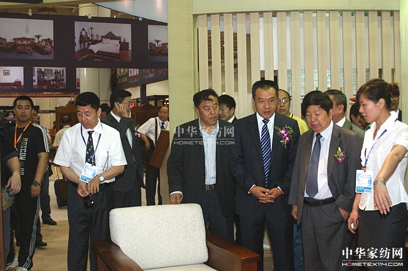 �Ї����H�Ҿ�չ�A�M(m��n)�]Ļ