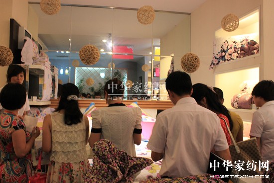 ���Z��2011�ﶬ��Ʒ�l(f��)����(hu�� )���_(k��i)