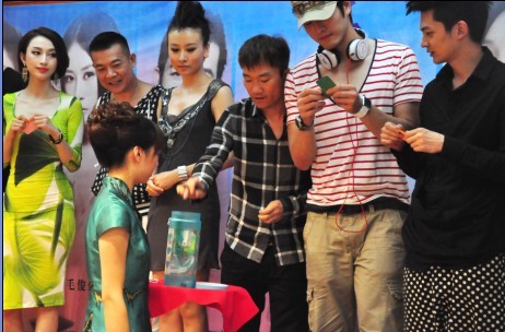 ��[�Ŕy�֡����u��̖������(chu��ng  )�������e֮��