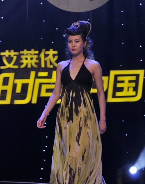 ���R��CCTV���r(sh��)���Ї���26��18:30����