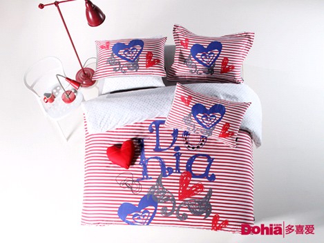 ��ϲ��(��i)��Ʒ���У���ɫ֮;���L(f��ng)�д���