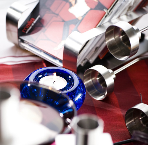 2012�Ї����Ϻ�����Ʒ�Ҿ��b�չ����(d��ng)չǰů��(ch��ng)