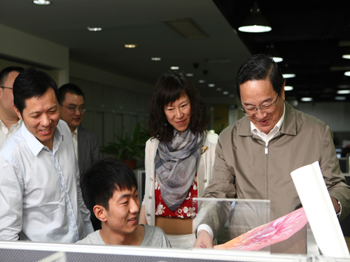 �Ϻ���ί��(sh��)ӛ����ҕ���_�R����