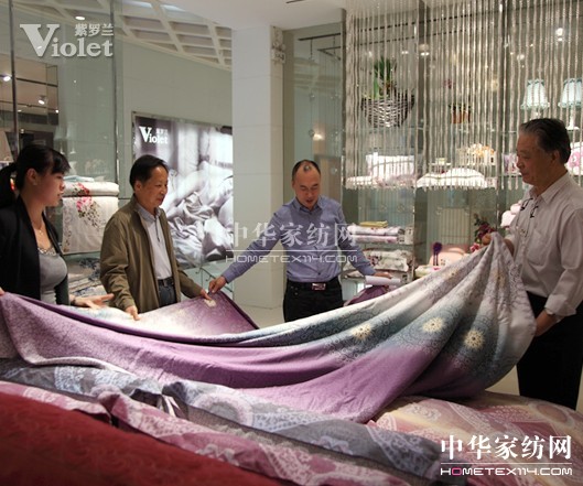 (lin)ϕ(hu )(hu )L(chng)x^(gun)_m