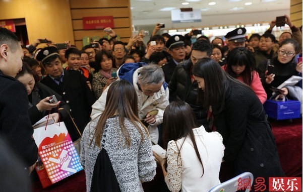 �����o��(sh��)���ە�(hu�� )��������۽z