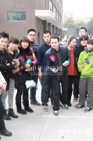 zҼȤζ\(dng)(hu )AM(mn)Ļ