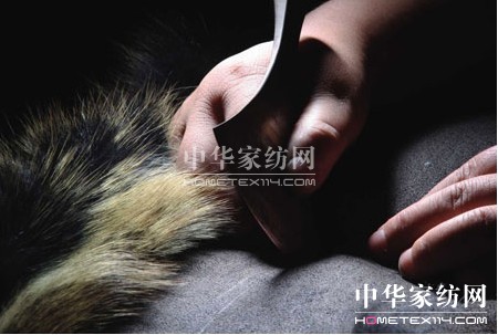 �r(sh��)�����аl(f��)չ��Ҫ�ķ���Ʒ����ë�w�S