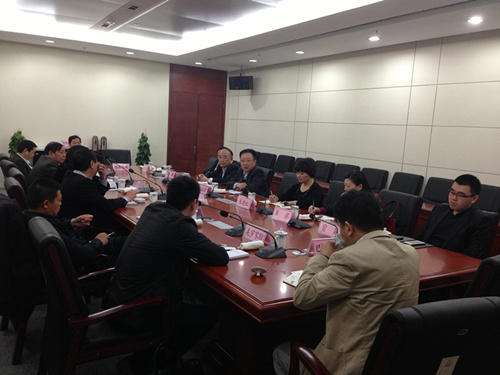 AT(mn)ͨ݃ɴa(chn)I(y)Ⱥ{