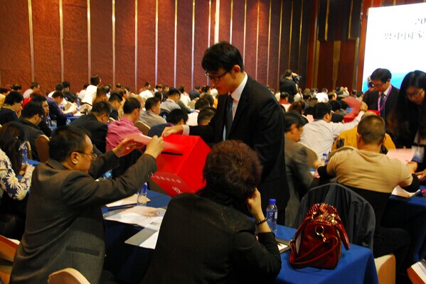 �ӏ��I(l��ng)�������������f(xi��)��(hu�� )�����M(j��n)���{��