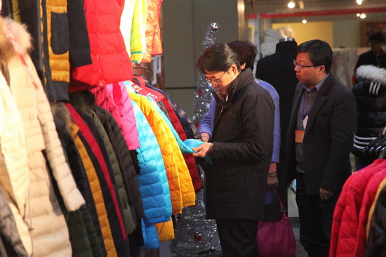 𲩕(hu )_(ki)Ļ˚߿Ƽ(chung  )a(chn)Ʒ(li)u