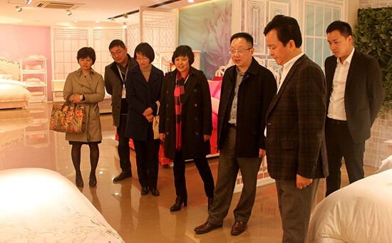 ЇҼИI(y)f(xi)(hu )(hu )L(chng)AһWRûʼFҕ{