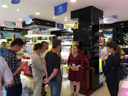 m2016ҼMƷ\I(yng)ӑ(hu )վ-վF(chng)^(gun)Ħ