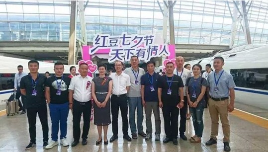 t•C̖Ϧ(i)l(f)܇(ch)ı(lin)(dng)Ї