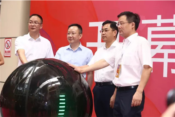 Ҳ(hu )20dL(fng)ͬ٬FL(fng)