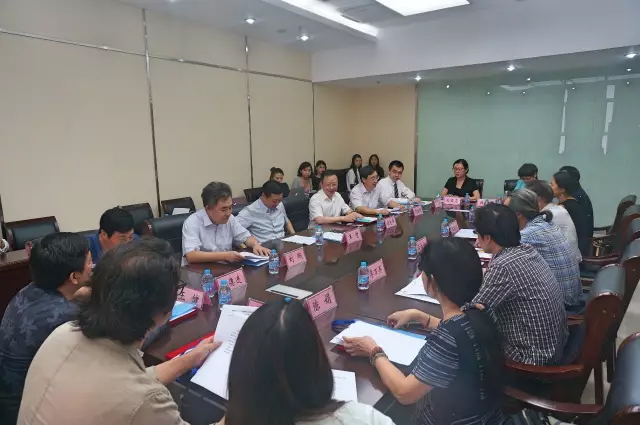 �Ҹ�������ζϯ����ͨ������������300���Ҽ��a(ch��n)Ʒ��Ů�����