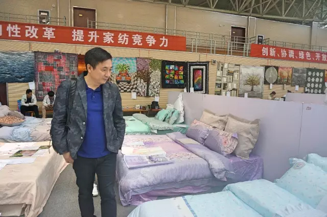 �Ҹ�������ζϯ����ͨ������������300���Ҽ��a(ch��n)Ʒ��Ů�����