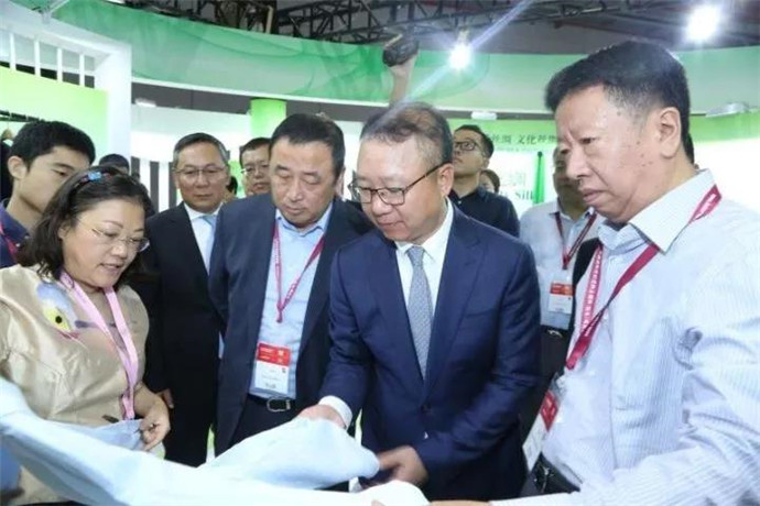 @L(fng)м(lin)＾(lin)չ_(ki)Ļ