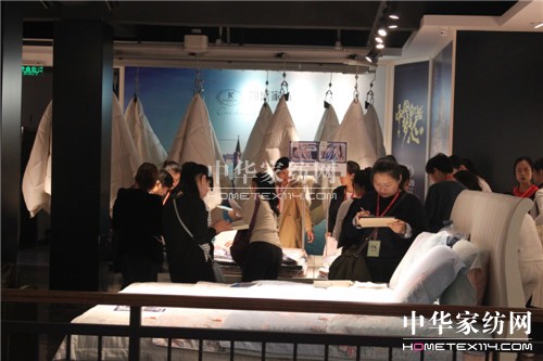 ĄPʢPʢҼ2018Ʒl(f)(hu )ʢ@Gȫ