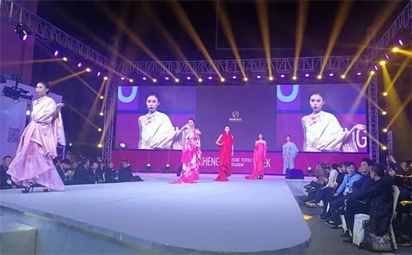 r(sh)I(lng)2017ɶҼ•ɶr(sh)bݾʆĻ