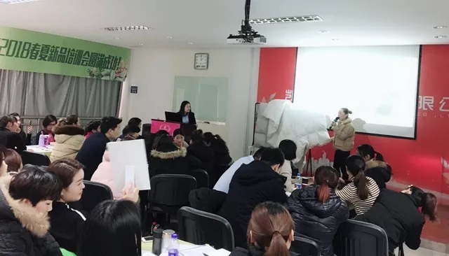 PʢҼӢӖ(hu )2018ƷӖ(hu )ի@M(mn)M(mn)