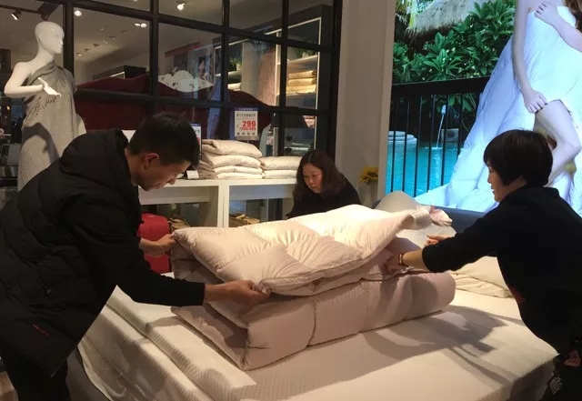 PʢҼӢӖ(hu )2018ƷӖ(hu )ի@M(mn)M(mn)