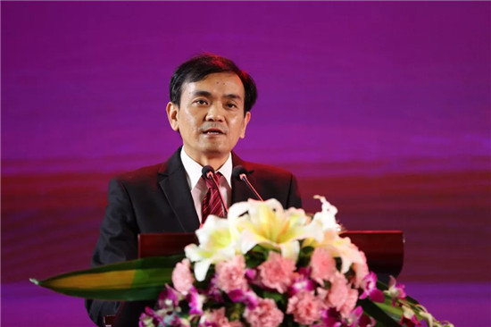 _(ki)ń(chung  )¹A(yng)2018ڇHҼҾչȺӢC