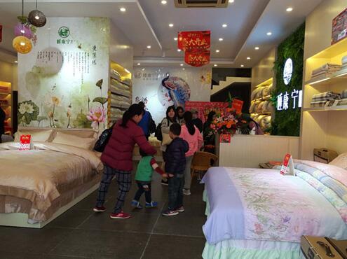 ˯Ҽ¡M(jn)v(yng)(chng)