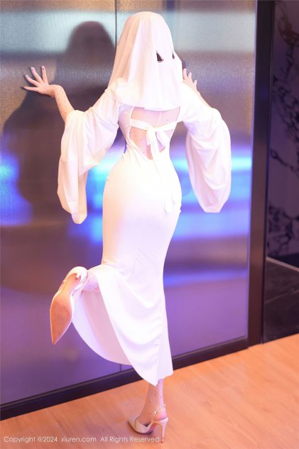 AV色综合久久天堂AV…海报