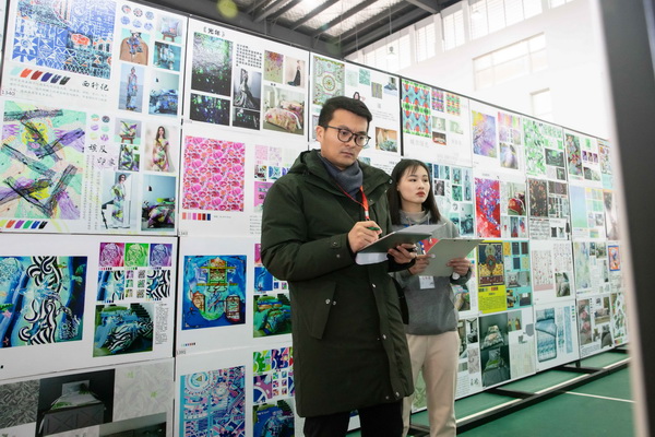 ��ɽz�I�����������Ї��z�I���ü���Ʒ��(chu��ng  )���OӋ��ِ�A�M(m��n)��Ļ��