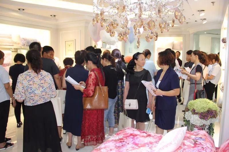 Ʒ•Ҽ2019ﶬƷl(f)(hu )AM(mn)չ