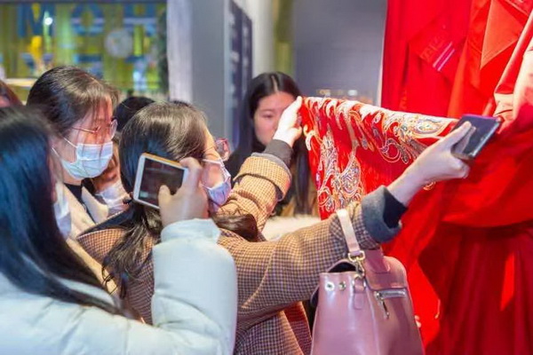 MFഺҼչҼӡ(lin)˄(chung  )¼Ҽa(chn)I(y)B(ti)