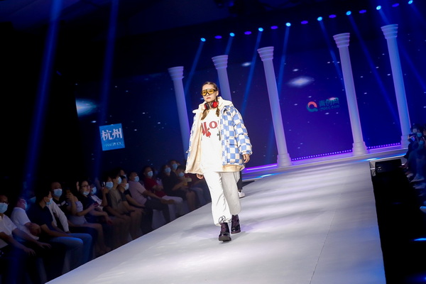 (chung  )W(wng)2022B(ti)(hu )ҹ(dng)ʽ_(ki)Ļ!