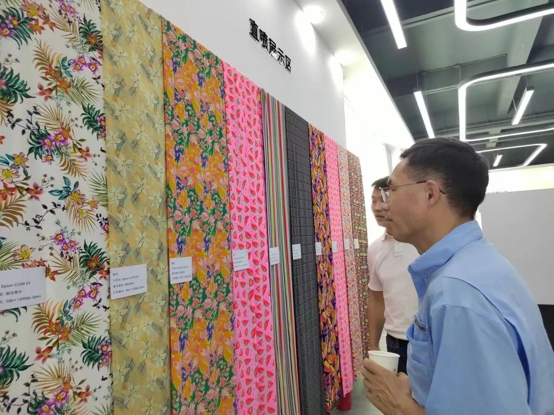 ʼƷaӡˇչʾĳɹĻF(chng)l(f)ذƷ