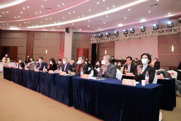 A\Cδ(li)--׌áA(hu )ɽ|e